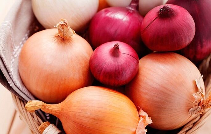 cipolla per rimuovere i parassiti dal corpo