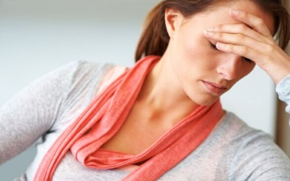 il mal di testa può essere provocato dai parassiti